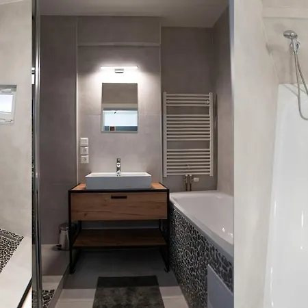 Appartement Modern 2br Gem In Center *