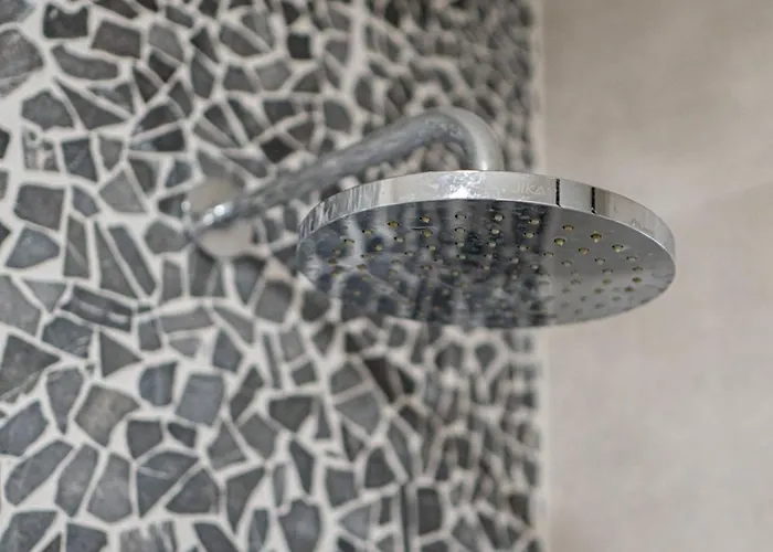 Modern 2br Gem In Center Appartement Bratislava