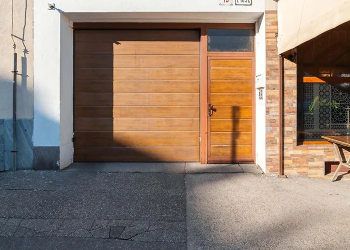 Modern 2br Gem In Center Apartmán Bratislava